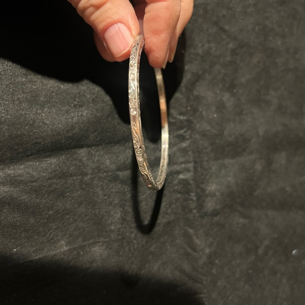 Brighten Elegant Silver Bangle Bracelet